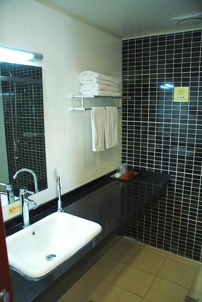 Tianjin Jingjin Hotel Экстерьер фото
